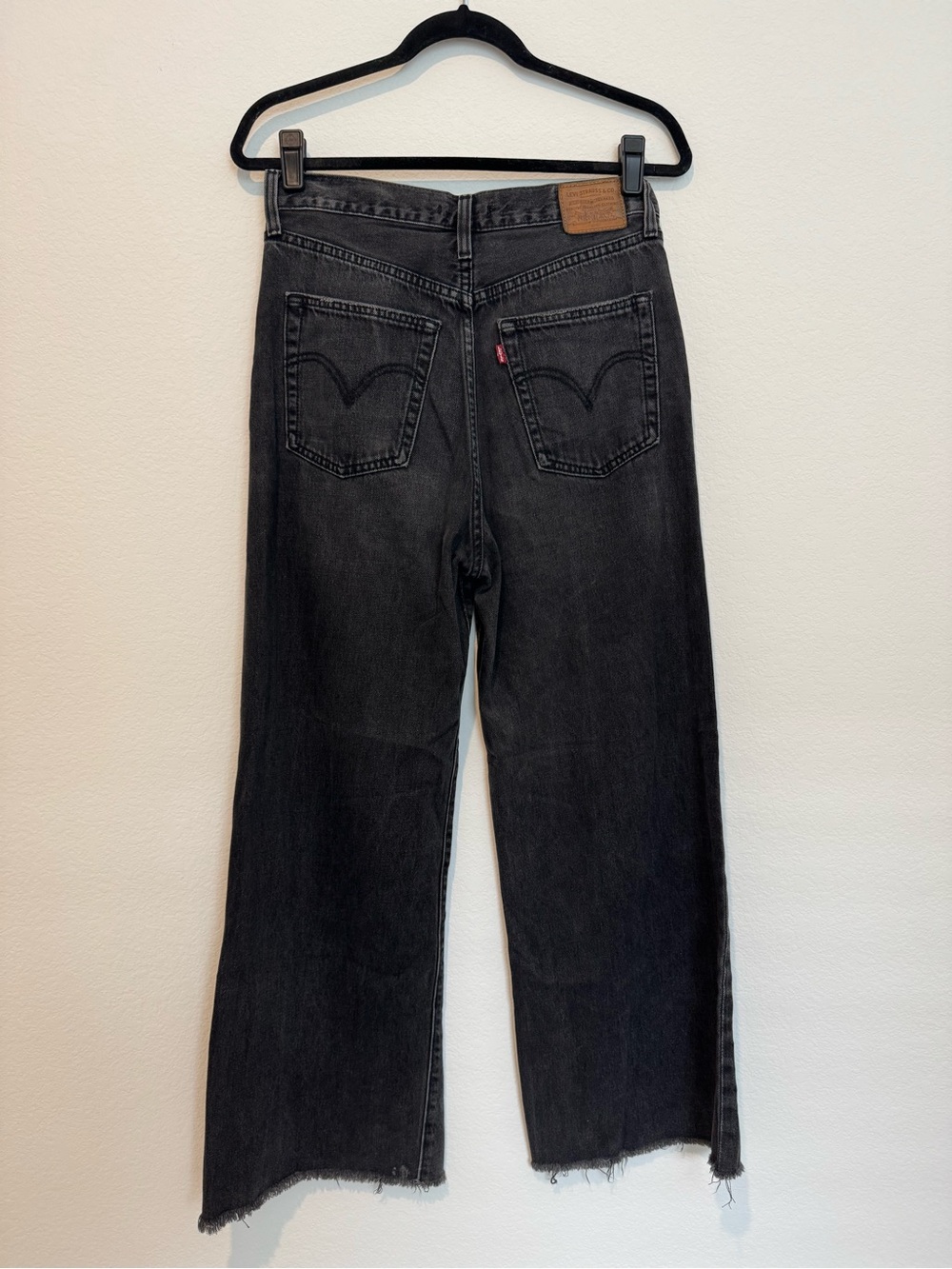 Levi's Premium Black Ribcage Wide Leg High Waist Denim Jeans - Picture 5 of 9
